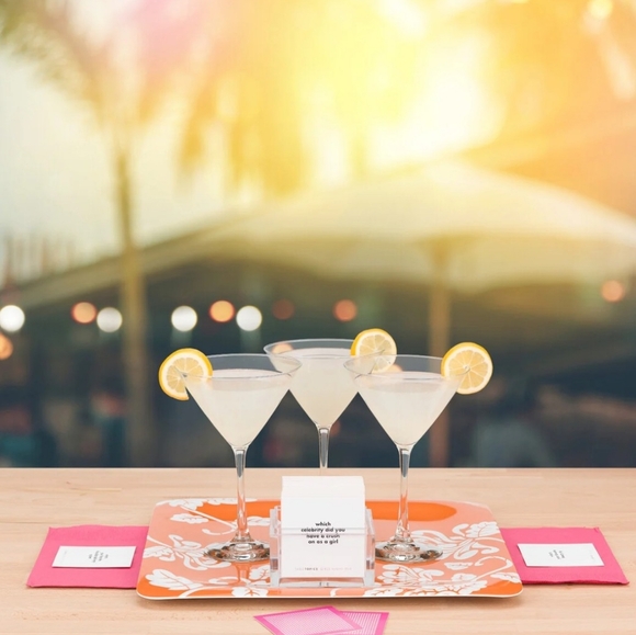 Table Topics - Girl's Night Out Edition - Picture 4 of 6